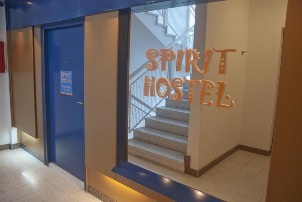 Spirit Hostel And Apartments Belgrado Esterno foto